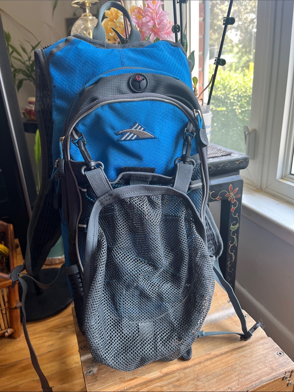 High Sierra Blue and Gray Hydration Daypack Backpack
